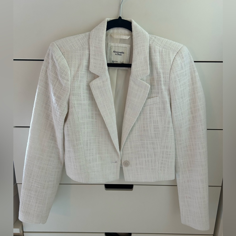 Abercrombie & Fitch Women's Textured White Blazer